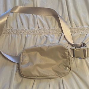 Never worn Lululemon belt bag!